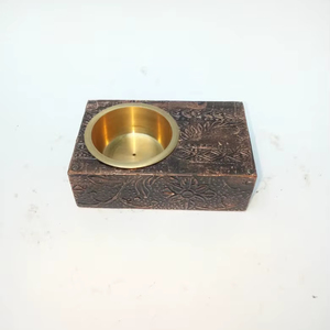 Quemador de incienso Bakhoor de diseño recién fabricado con revestimiento metálico, quemador de incienso Mubkhar con revestimiento metálico MDF, quemador de incienso Mubkhar metálico al mejor precio. - Product Image 1