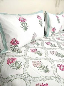 Parure de lit ethnique à imprimé floral blanc, rose et bleu, style printemps-été, logo personnalisé, 100 % coton, draps doux et respirants - Product Image 4