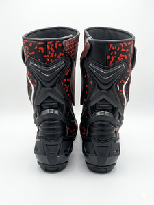 Botas de moto a media pantorrilla con parte superior de PU, suela de cuero genuino, forro impermeable, cierre de cremallera, estampado rojo y negro, estilo de carreras, transpirables, para todo tipo de clima. - Product Image 5