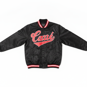 Blouson universitaire personnalisé pour homme en satin noir, style streetwear, brodé avec lettres rouges, blouson bomber universitaire, vente en gros de vêtements d'extérieur - Product Image 4