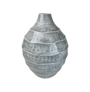 Jarrón de Flores Gris con Diseño de Hoyuelos de Lujo |   Jarrón de Porcelana Acanalado Contemporáneo |   Accesorio Decorativo para Mesa de Boda y Hogar - Product Image 1