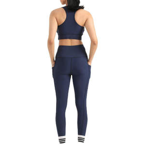 Ensemble de yoga 2 pièces pour femmes de qualité supérieure, vente en gros, personnalisable avec logo, en spandex et nylon respirant, écologique et à séchage rapide - Product Image 2