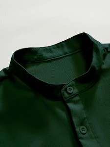 Nueva camiseta de hombre de buena calidad, estampada y bordada, personalizada, a precio económico, lisa, transpirable y ajustable. - Product Image 2