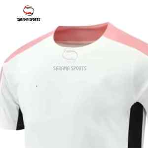 Set di Uniformi da Calcio di Alta Qualità per Uomo, Manica Corta, Servizio OEM, Abbigliamento da Allenamento, Logo sulla Manica Destra - Product Image 2