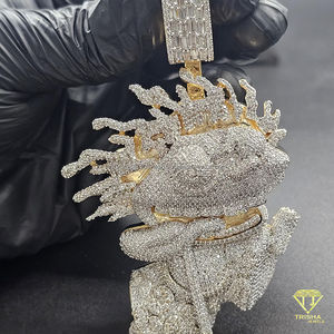 Colgante de Lujo con Personaje de Dibujos Animados y Pelo con Púas, Joyería de Moda Hip Hop - Product Image 6