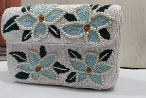 Bolsos de mano blancos con cuentas, bolsos de lujo para mujer, bolsos de mano tipo clutch para fiesta - Product Image 2