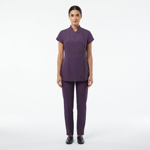 Tunique personnalisée à col montant pour femme, uniforme de spa et salon de beauté, manches courtes, vente en gros, uniforme pour personnel de salon de manucure - Product Image 1