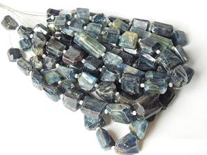 Perles de pierre naturelle en kyanite bleue facettée, forme de nugget, brin de 8 pouces, 10-15 mm environ, certifiées par un tiers pour la bijouterie - Product Image 6