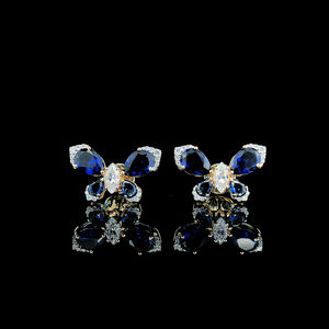 Elegantes pendientes de diamantes cultivados en laboratorio de 18 quilates, color EF, corte brillante redondo, 0.16 ct, claridad VVS VS, joyería fina, pendientes de lujo. - Product Image 1