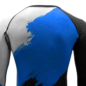 Rashguard de qualité supérieure, design personnalisé, sublimation, tissu extensible à séchage rapide, respirant, pour l'entraînement et les vêtements de sport - Product Image 4
