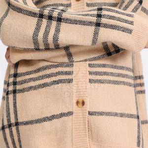 Cardigan pour femmes à manches longues, tissu doux, léger, chaud, décontracté, confortable, élégant - Product Image 4