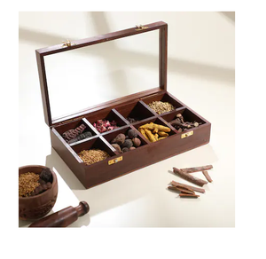 Boîte à épices en bois avec cuillère, 8 compartiments, boîte à épices antique en bois à prix avantageux, outils pour herbes et épices. - Product Image 1
