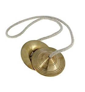 Manjeera de latón única, hecha con precisión para espectáculos de danza folclórica, ceremonias religiosas y música de meditación. - Product Image 2