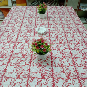 ผ้าปูโต๊ะทรงสี่เหลี่ยมผืนผ้าสำหรับงานเลี้ยง ทำจากผ้าฝ้าย พิมพ์ลายด้วยมือ ดีไซน์ลายดอกไม้ คุณภาพพรีเมียม ทันสมัย และเป็นมิตรกับสิ่งแวดล้อม - Product Image 1