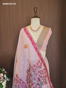 Sari de Algodón Muga Suave de Primera Calidad con Tejido de Flores Dispersas y Motivos de Árboles y Animales, Proveedor Mundial - Product Image 4