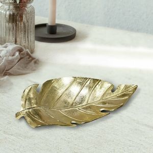 Ensemble de plateaux décoratifs en forme de feuille, faits à la main, en métal poli, motif végétal, style glamour, assiettes et plats - Product Image 4