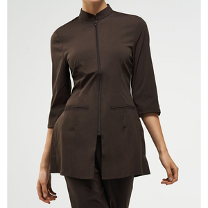 Blusa de Trabajo para Mujer, Estilo Túnica, Manga Corta, Uniforme para Esteticista, Terapeuta de Spa, Peluquería y Masajes - Product Image 5