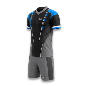 Ensemble de maillots de football personnalisés de haute qualité pour hommes, uniforme vierge à sublimation avec short, service OEM - Product Image 3