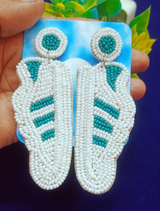 Zapatillas Hechas a Mano con Bordado de Cuentas, Ligeras, Clásicas, Unisex, Verdes, con Cuentas, Accesorios Decorativos por MULTI CRAFT - Product Image 4