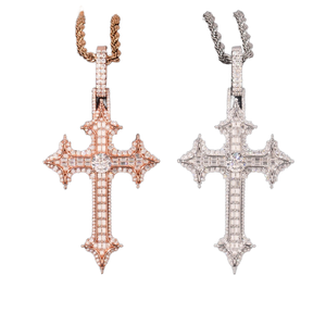 Collier pendentif croix serti de diamants pour femmes avec moissanite taille brillant rond VVS, bijoux hip hop en argent 925 pour les occasions de fête - Product Image 1