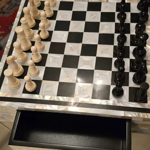 Échiquier Rectangulaire Rustique Poli Écologique ILAHI 100% Fait Main en Bois Pur Style Animalier/Amoureux Taille Personnalisée - Product Image 1