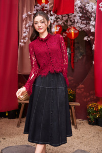 Blusa Roja de Encaje para Mujer con Cuello Peter Pan, Manga Trompeta, Volantes, Capa Transparente, Elegante, Casual, Corta, Transpirable, SUNE - Product Image 4