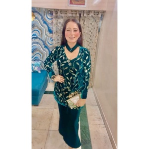 Ensemble haut et manches longues en velours de viscose épais, style vintage, broderie riche, couleur unie, longueur genou, écoresponsable, pour femme - Product Image 1