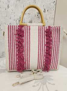 Sac fourre-tout en jacquard tissé à la main avec franges à pompons mauves et poignées en bois - Product Image 3