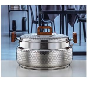 Olla de buffet de acero inoxidable plateado con diseño floral grabado y tapa, elegante olla para restaurante para proveedores - Product Image 5