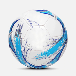 Ballon de football d'entraînement pour le développement des compétences et les exercices, offrant une prise confortable et des performances de jeu durables - Product Image 2