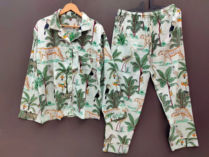 Conjunto de Pijama Coordinado con Estampado Animal para Mujer de Naaz Textile, Ropa de Dormir Informal de Verano, Suave y Transpirable, 100% Algodón, Camisones hasta la Rodilla - Product Image 5