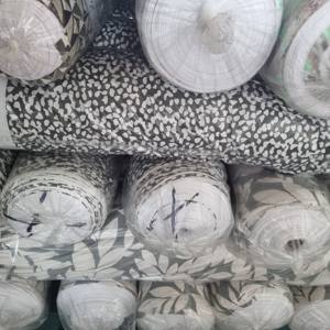 Hecho en Corea, 95% poliéster, 5% spandex, tela ITY estampada en lote, muchos diseños florales, la mejor calidad, hermosos diseños. - Product Image 4