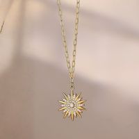 Collar con Colgante de Sol Radiante de Acero Inoxidable con Circonitas, Bañado en Oro de 18K, Venta Caliente, Bajo MOQ, Venta al por Mayor
