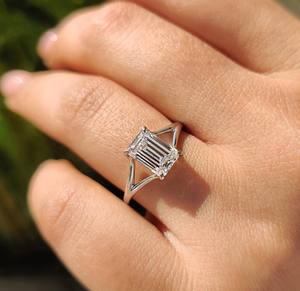 Anillo de Compromiso con Diamante Cultivado en Laboratorio, Corte Esmeralda, Certificado por IGI, de 1.00 a 5.00 Quilates, Oro 14K/18K, Chapado en Oro PT950/S925, Estilo Minimalista - Product Image 2