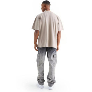 T-shirt pour homme avec logo personnalisé du fabricant, jersey de haute qualité 275 grammes, 100% coton, style streetwear surdimensionné, vente flash à bas prix - Product Image 3