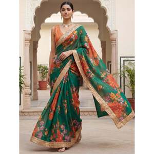 Ensemble de sari en organza imprimé de fleurs vertes pour les occasions spéciales, avec chemisier - Product Image 4