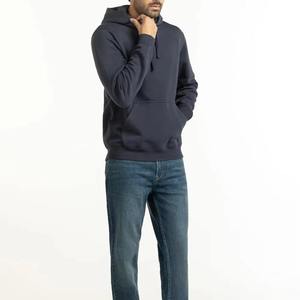 Sweat à capuche oversize en molleton de coton de qualité supérieure, couleur unie, style streetwear, avec logo imprimé personnalisé, coupé-cousu, idéal pour l'hiver - Product Image 3