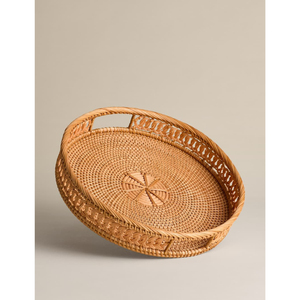 Wholesale Eco-Friendly Round Rattan Serving <b>Tray</b> With Handles Handwoven Wicker Food Display <b>Basket</b> For Bread Fruit Dessert Table - Product Image 2
