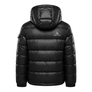 Veste matelassée à capuche noire pour homme, manteau d'hiver chaud pour l'extérieur avec poche, vente en gros ONE APEX Apparel - Product Image 2