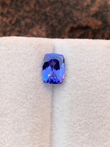 Tanzanite bleue naturelle, taille variée, pierre de naissance de décembre, pierre précieuse en vrac de 2,00 carats, certifiée par un tiers pour la fabrication de bijoux et de bagues - Product Image 2