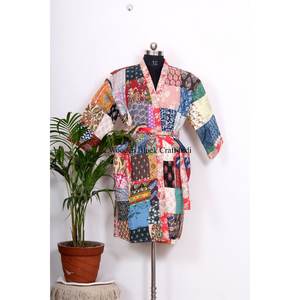 Chaqueta Kantha de seda hecha a mano con patchwork, estilo kimono japonés, ropa de playa, bohemia, de invierno, multicolor, con cinturón de lazo, kimono tipo bata. - Product Image 1