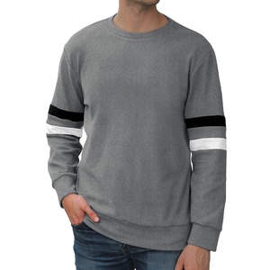Sudaderas cálidas Ropa de hombre 100% Algodón Polar suave Corte para empacar Logotipo personalizado Estampado Temporada de invierno Cuello redondo Top Servicio OEM - Product Image 1