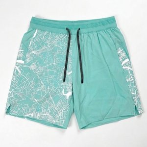Novedades: Conjuntos de dos piezas de nailon para hombre con logo personalizado, cortavientos, sudaderas con capucha y pantalones cortos para exteriores, ropa deportiva ligera para viajes, venta al por mayor. - Product Image 4