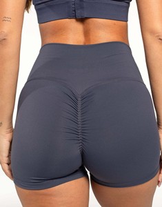 Shorts pour femmes gris fumé à taille haute, très demandés, respirants et anti-transpiration, pour le fitness et l'entraînement - Product Image 1