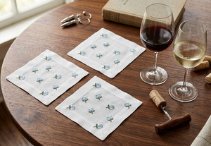 Servilletas de Cóctel Bordadas Personalizadas al por Mayor con Flores Azules, Tamaño Completo 6*6'', Duraderas, Reutilizables, de Lino, para Bebidas, Hogar, Eventos, Bares - Product Image 2