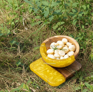 Bols de service modernes en résine et bois – Idéaux pour les collations et les fruits secs lors du service aux invités - Product Image 6