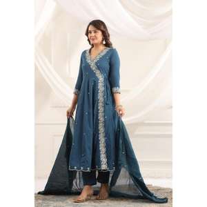 Conjunto de kurta: Compre al por mayor vestidos de mujer en línea, ropa casual de verano, moda india y pakistaní, elegante conjunto de top y pantalón. - Product Image 3