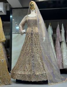 Ensemble de mariage indien pakistanais brodé en polyester, 3 pièces, robe Anarkali formelle longue avec dupatta en tulle pour femmes - Product Image 1