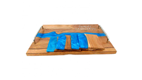 Vente flash : Ensemble de 4 plateaux de service en bois d'acacia multicolores, résine époxy, artisanat artisanal, qualité artisanale pour hôtel