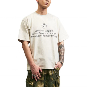 เสื้อยืดผู้ชายสั่งทำพิเศษจากผ้าฝ้ายพรีเมียม พิมพ์ลายซิลค์สกรีน เป็นมิตรต่อสิ่งแวดล้อม ทรงหลวม นุ่ม ระบายอากาศได้ดี เหมาะสำหรับสวมใส่ลำลองสไตล์สตรีทแวร์ - Product Image 1